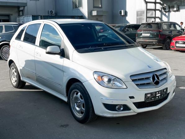 Mercedes-Benz B-Класс I (W245) Рестайлинг с пробегом 2010 года, цена 699 000 рублей, 241941 км, хэтчбек, Автокод Объявления