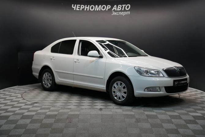 Skoda Octavia II (A5) Рестайлинг с пробегом 2011 года, цена 1 070 000 рублей, 150000 км, лифтбек, Автокод Объявления