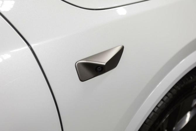 Новый Li Auto (Lixiang) L9 I Рестайлинг 2025 года, цена 11 600 000 рублей, внедорожник, Автокод Объявления