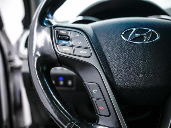 Hyundai Santa Fe III Рестайлинг с пробегом 2017 года, цена 2 550 000 рублей, 137607 км, внедорожник, Автокод Объявления