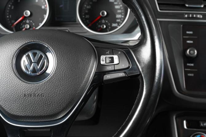 Volkswagen Tiguan II с пробегом 2019 года, цена 2 159 000 рублей, 163269 км, внедорожник, Автокод Объявления