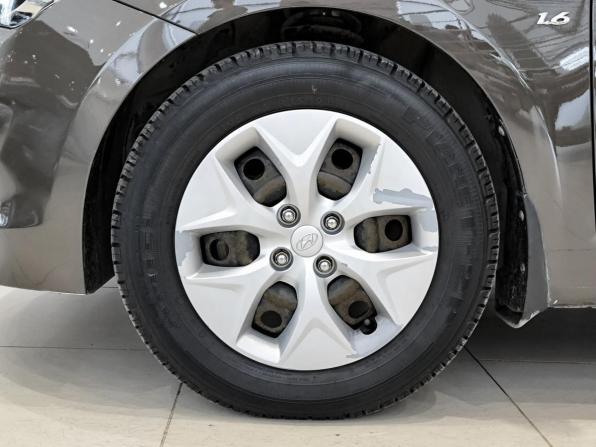 Hyundai Solaris I Рестайлинг с пробегом 2015 года, цена 1 290 000 рублей, 80593 км, хэтчбек, Автокод Объявления