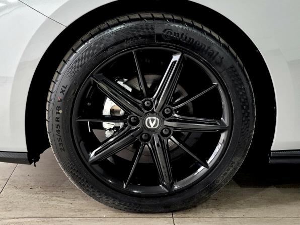Changan UNI-V I с пробегом 2024 года, цена 2 760 000 рублей, 753 км, лифтбек, Автокод Объявления