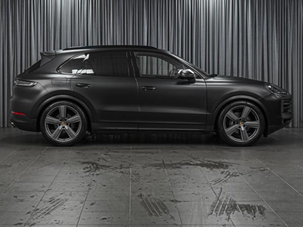 Porsche Cayenne III Рестайлинг с пробегом 2024 года, цена 16 350 000 рублей, 34752 км, внедорожник, Автокод Объявления