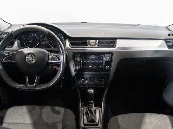 Skoda Rapid I с пробегом 2015 года, цена 1 299 000 рублей, 90300 км, лифтбек, Автокод Объявления