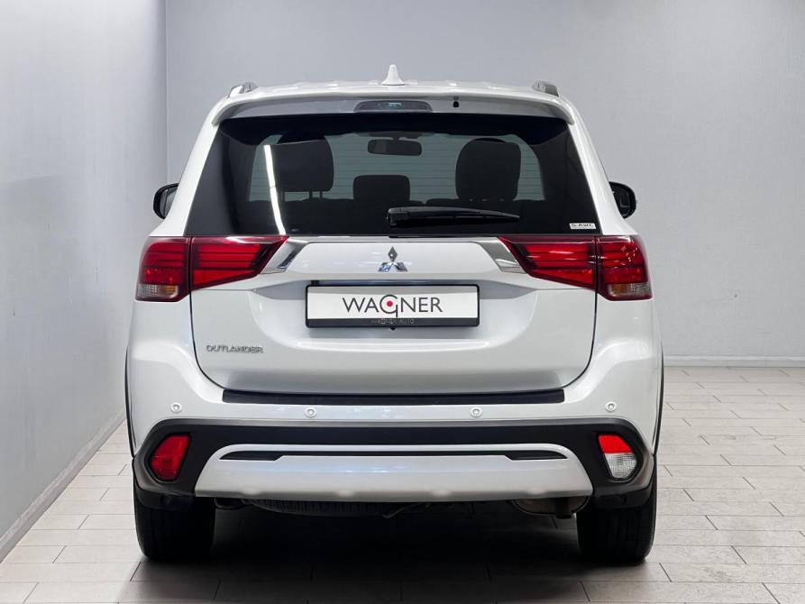Mitsubishi Outlander III Рестайлинг 3 Санкт-Петербург  - изображение 23