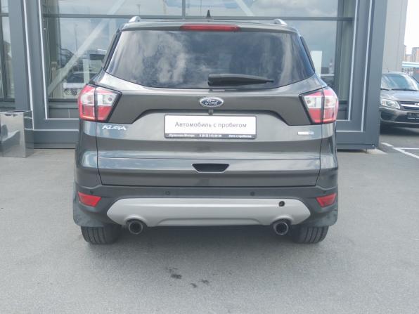 Ford Kuga II Рестайлинг с пробегом 2018 года, цена 1 500 000 рублей, 172000 км, внедорожник, Автокод Объявления