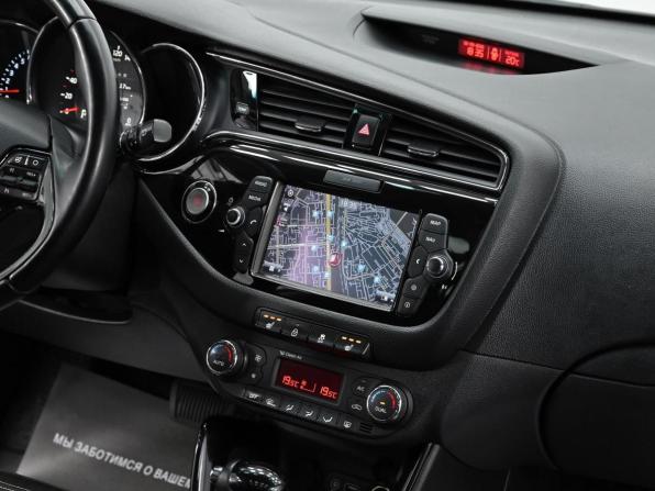 Kia Ceed II Рестайлинг с пробегом 2016 года, цена 1 399 000 рублей, 194000 км, универсал, Автокод Объявления