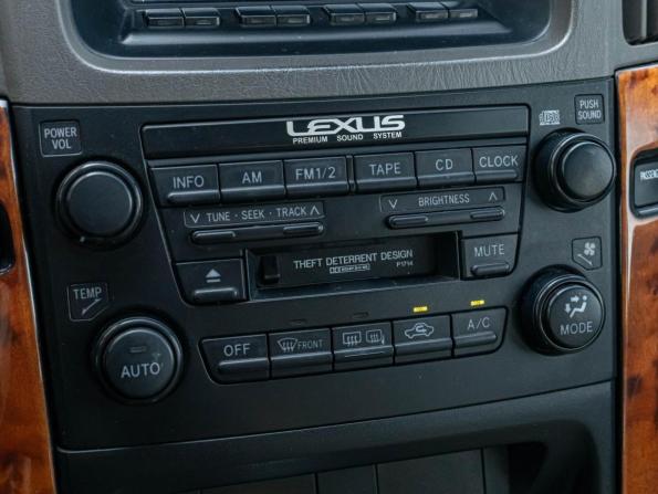 Lexus RX I с пробегом 2000 года, цена 798 000 рублей, 185294 км, внедорожник, Автокод Объявления