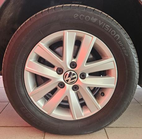 Volkswagen Caddy III Рестайлинг с пробегом 2013 года, цена 1 680 000 рублей, 38100 км, минивэн, Автокод Объявления