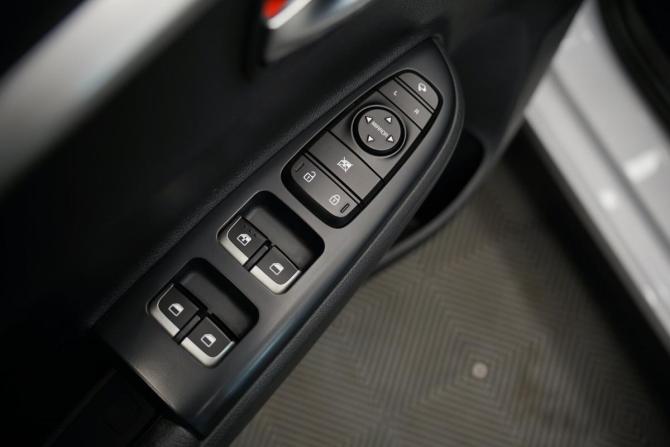 Kia Rio IV Рестайлинг с пробегом 2022 года, цена 1 990 000 рублей, 30000 км, хэтчбек, Автокод Объявления
