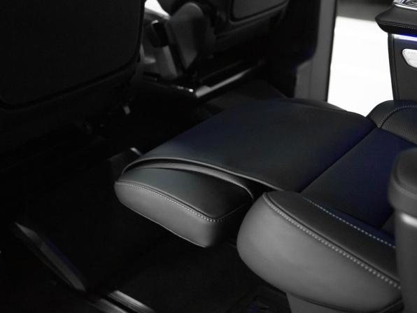 Новый Mercedes-Benz V-Класс III (W447) Рестайлинг 2 2026 года, цена 14 900 000 рублей, минивэн, Автокод Объявления