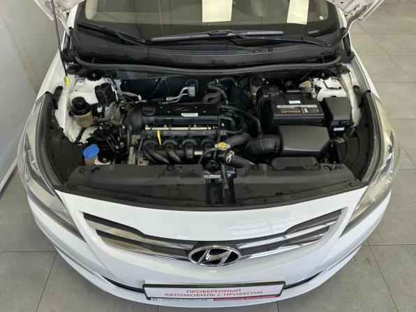 Hyundai Solaris I Рестайлинг с пробегом 2015 года, цена 945 000 рублей, 134158 км, седан, Автокод Объявления