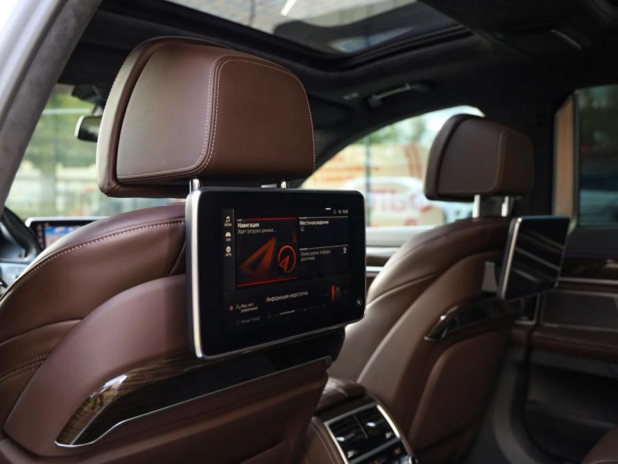 BMW 7 серии VI (G11/G12) Рестайлинг Санкт-Петербург  - изображение 35