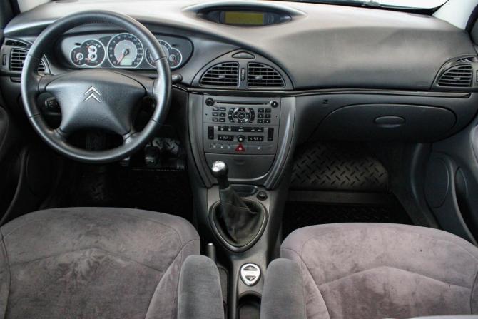 Citroen C5 I Рестайлинг с пробегом 2006 года, цена 249 000 рублей, 195181 км, хэтчбек, Автокод Объявления