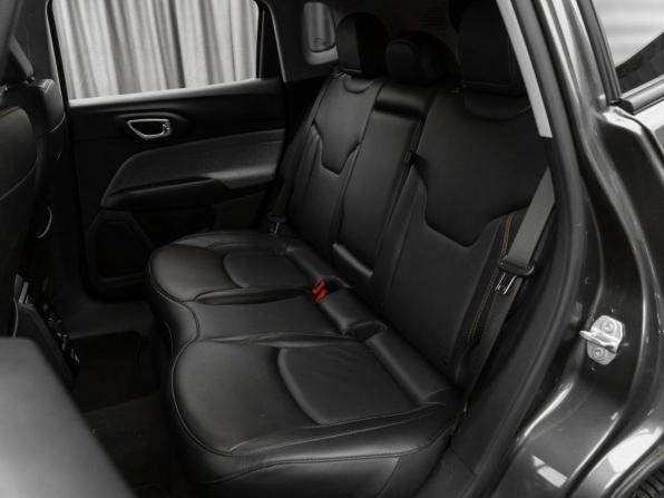 Jeep Compass II Рестайлинг с пробегом 2022 года, цена 3 300 000 рублей, 22509 км, внедорожник, Автокод Объявления