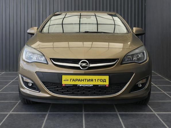 Opel Astra J Рестайлинг с пробегом 2012 года, цена 897 000 рублей, 107928 км, хэтчбек, Автокод Объявления