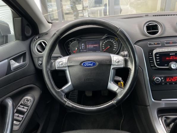 Ford Mondeo IV Рестайлинг с пробегом 2012 года, цена 899 000 рублей, 196278 км, седан, Автокод Объявления