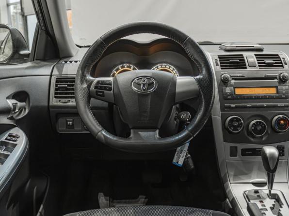 Toyota Corolla X (E140 E150) Рестайлинг с пробегом 2012 года, цена 820 000 рублей, 192108 км, седан, Автокод Объявления