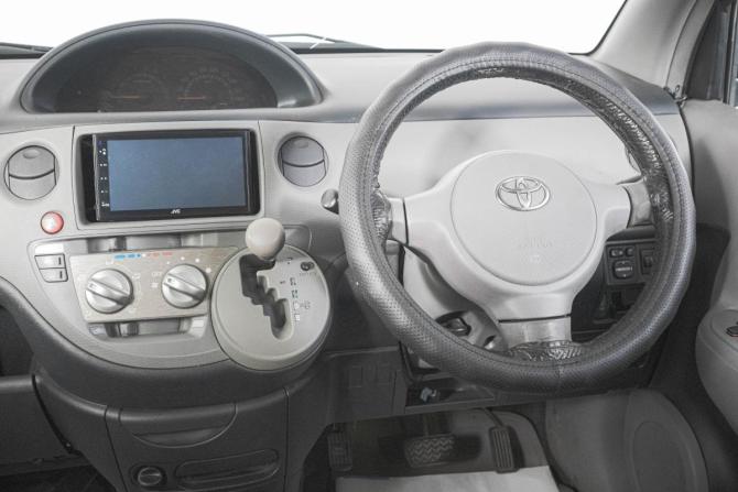 Toyota Sienta I Рестайлинг 1 с пробегом 2009 года, цена 599 000 рублей, 299999 км, компактвэн, Автокод Объявления