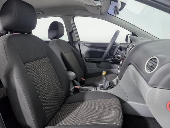 Ford Focus II Рестайлинг с пробегом 2011 года, цена 458 000 рублей, 315015 км, хэтчбек, Автокод Объявления