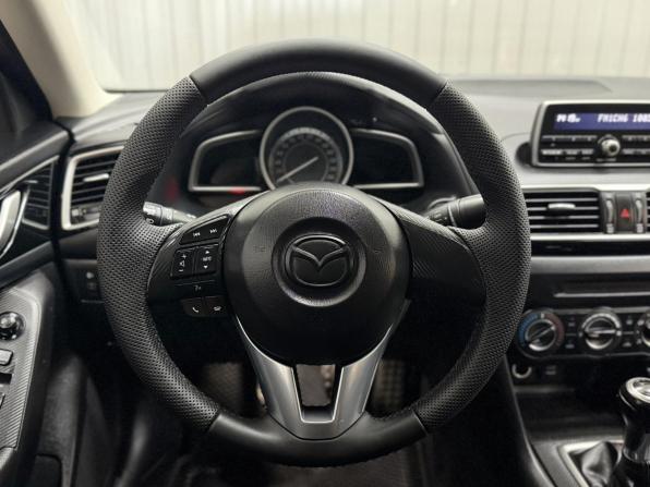 Mazda 3 III (BM) с пробегом 2014 года, цена 1 238 000 рублей, 197810 км, седан, Автокод Объявления