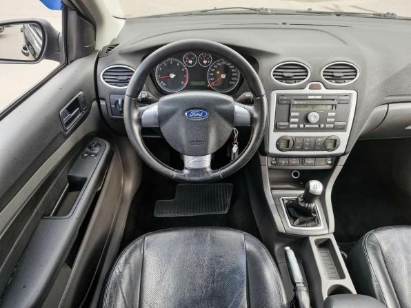 Ford Focus II с пробегом 2005 года, цена 349 000 рублей, 291441 км, седан, Автокод Объявления
