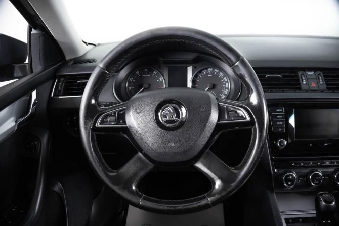 Skoda Octavia III (A7) с пробегом 2014 года, цена 899 000 рублей, 261000 км, лифтбек, Автокод Объявления