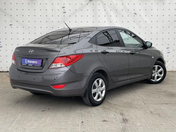 Hyundai Solaris I с пробегом 2014 года, цена 850 000 рублей, 167178 км, седан, Автокод Объявления