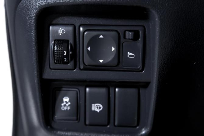 Nissan Juke I с пробегом 2012 года, цена 899 000 рублей, 186565 км, внедорожник, Автокод Объявления