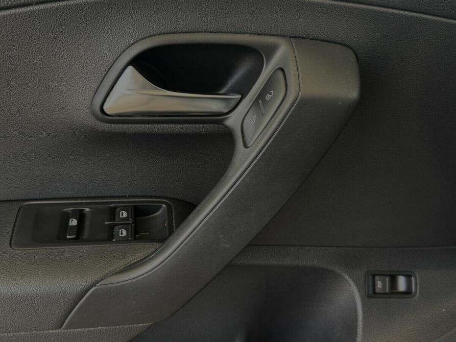 Volkswagen Polo V Рестайлинг Москва  - изображение 9