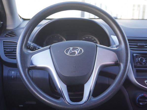 Hyundai Solaris I с пробегом 2013 года, цена 670 000 рублей, 170835 км, седан, Автокод Объявления