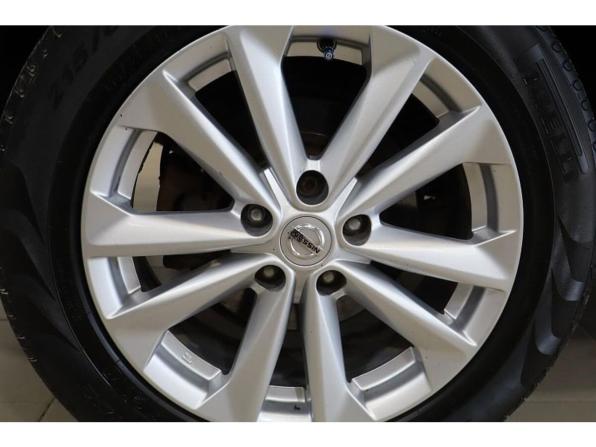Nissan Qashqai II с пробегом 2019 года, цена 1 879 000 рублей, 137000 км, внедорожник, Автокод Объявления