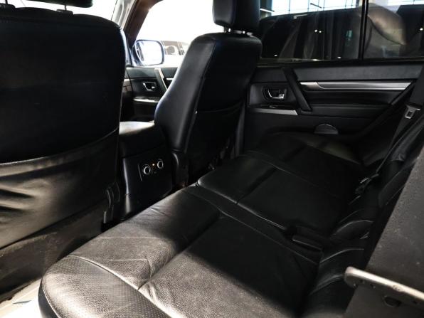 Mitsubishi Pajero IV Рестайлинг 1 с пробегом 2012 года, цена 1 892 000 рублей, 188000 км, внедорожник, Автокод Объявления