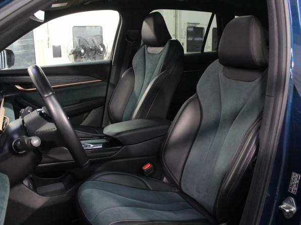 Geely Monjaro I с пробегом 2023 года, цена 3 075 000 рублей, 54000 км, внедорожник, Автокод Объявления