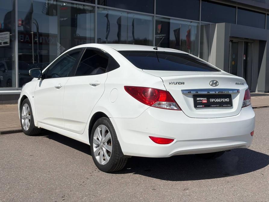 Hyundai Solaris I Санкт-Петербург  - изображение 4
