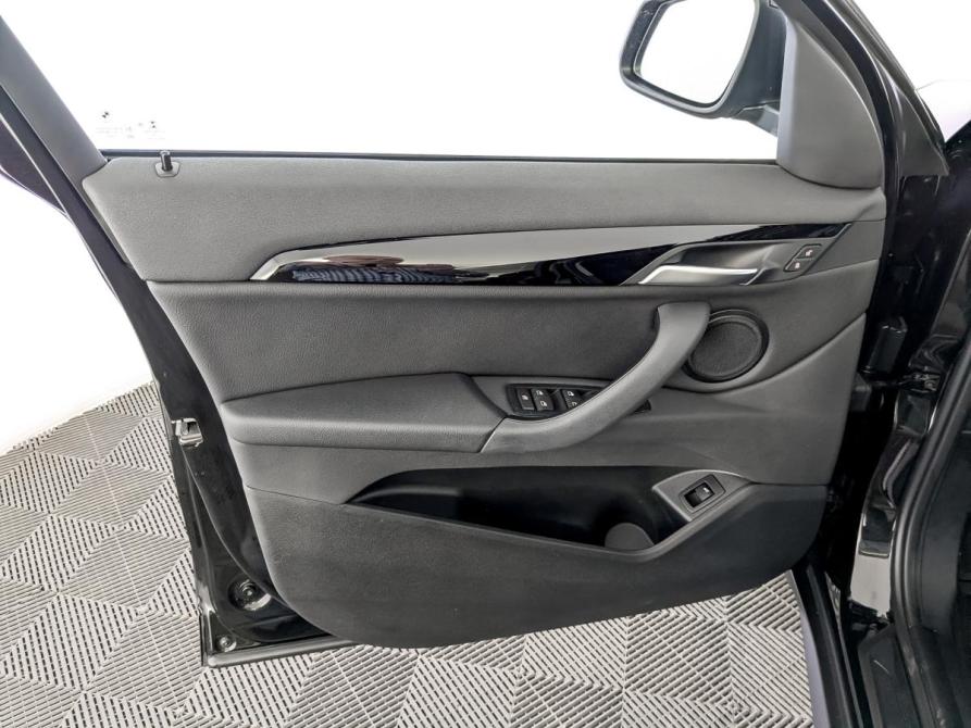 BMW X1 II (F48) Рестайлинг Москва  - изображение 19