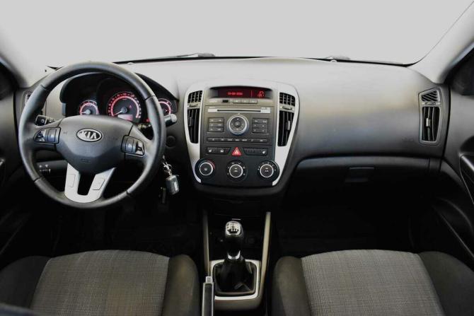 Kia Ceed I Рестайлинг с пробегом 2010 года, цена 890 000 рублей, 106509 км, универсал, Автокод Объявления