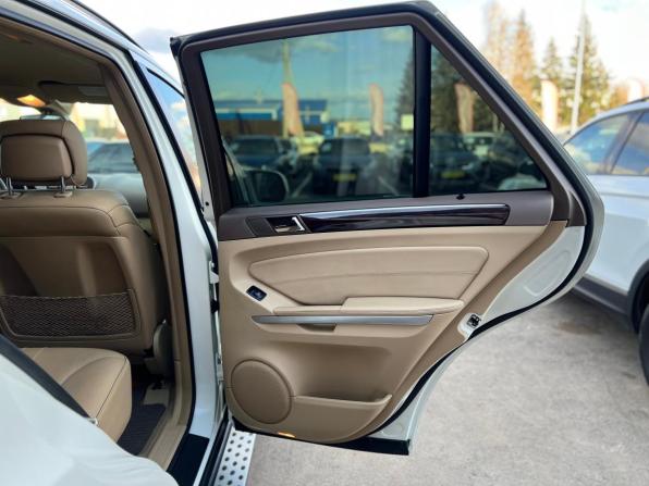 Mercedes-Benz M-Класс II (W164) Рестайлинг с пробегом 2009 года, цена 1 470 000 рублей, 153190 км, внедорожник, Автокод Объявления
