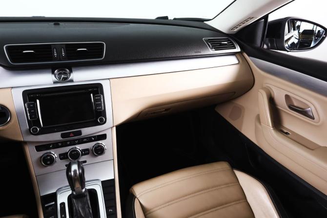 Volkswagen Passat CC I Рестайлинг с пробегом 2012 года, цена 1 429 000 рублей, 253000 км, седан, Автокод Объявления