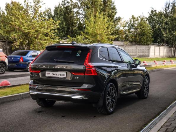 Volvo XC60 II Рестайлинг с пробегом 2021 года, цена 4 599 000 рублей, 55114 км, внедорожник, Автокод Объявления