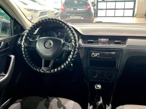 Skoda Rapid I с пробегом 2016 года, цена 1 000 000 рублей, 140000 км, лифтбек, Автокод Объявления