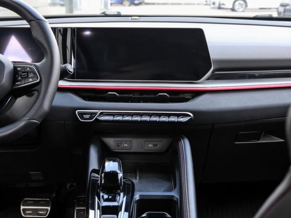 Geely Coolray I Рестайлинг с пробегом 2024 года, цена 2 149 000 рублей, 47000 км, внедорожник, Автокод Объявления