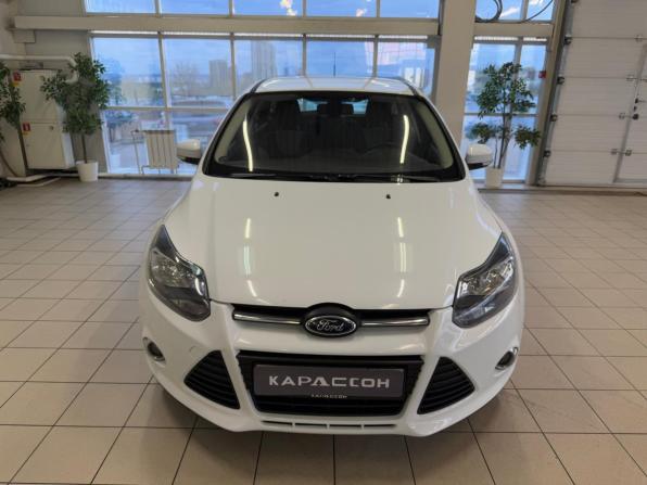 Ford Focus III с пробегом 2013 года, цена 930 000 рублей, 121000 км, хэтчбек, Автокод Объявления