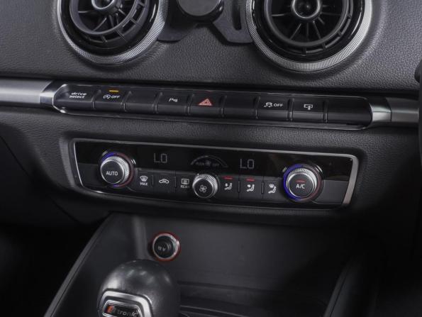 Audi A3 III (8V) с пробегом 2016 года, цена 1 889 000 рублей, 80734 км, хэтчбек, Автокод Объявления