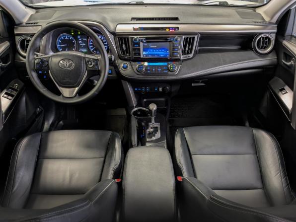 Toyota RAV4 IV (XA40) Рестайлинг с пробегом 2015 года, цена 2 399 500 рублей, 160000 км, внедорожник, Автокод Объявления