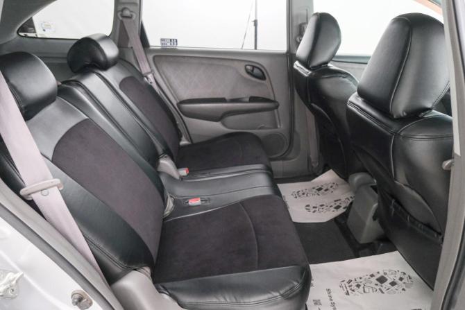 Honda Stream II Рестайлинг с пробегом 2010 года, цена 999 000 рублей, 225106 км, компактвэн, Автокод Объявления