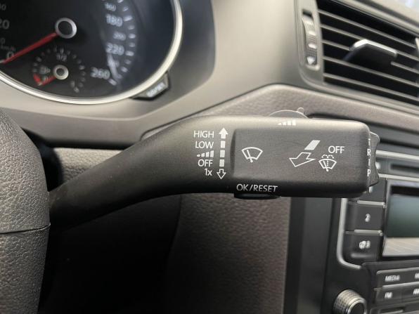 Volkswagen Jetta VI Рестайлинг с пробегом 2015 года, цена 1 317 000 рублей, 115685 км, седан, Автокод Объявления