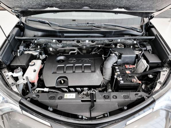 Toyota RAV4 IV (XA40) Рестайлинг с пробегом 2017 года, цена 2 399 000 рублей, 89502 км, внедорожник, Автокод Объявления