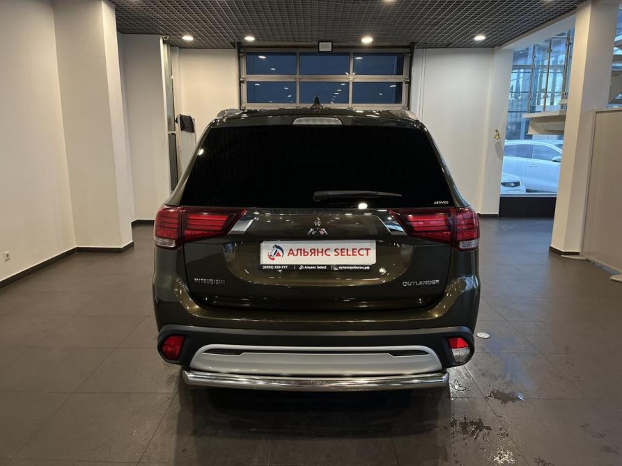 Mitsubishi Outlander III Рестайлинг 3 Чебоксары  - изображение 4